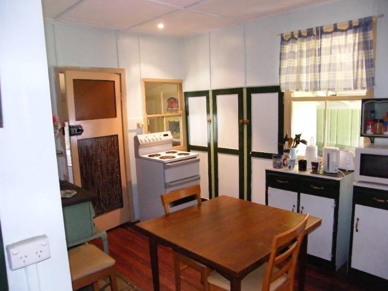 504 Groomsville Plainby Road, Crows Nest QLD 4355