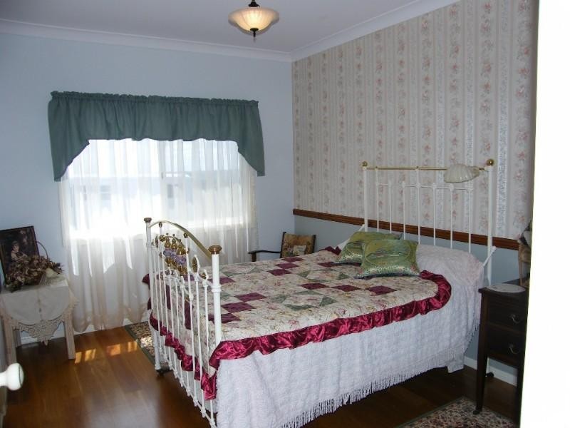 844 Merritts Creek Road, Hampton QLD 4352