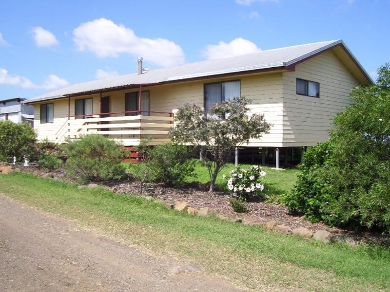 Haden QLD 4353