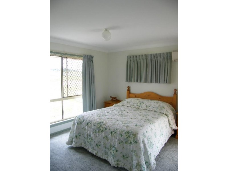 L6 Grinkes Road, Oakey QLD 4401