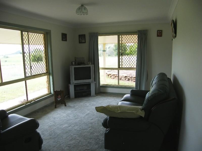 L6 Grinkes Road, Oakey QLD 4401
