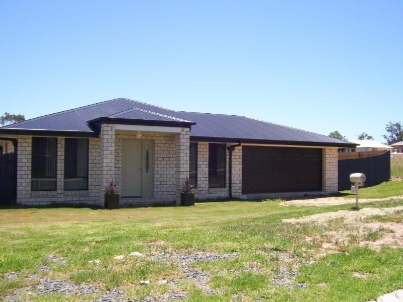 10 Naomi Drive, Crows Nest QLD 4355