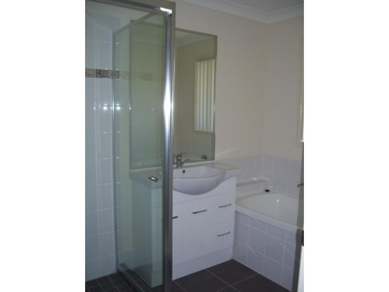 10 Naomi Drive, Crows Nest QLD 4355