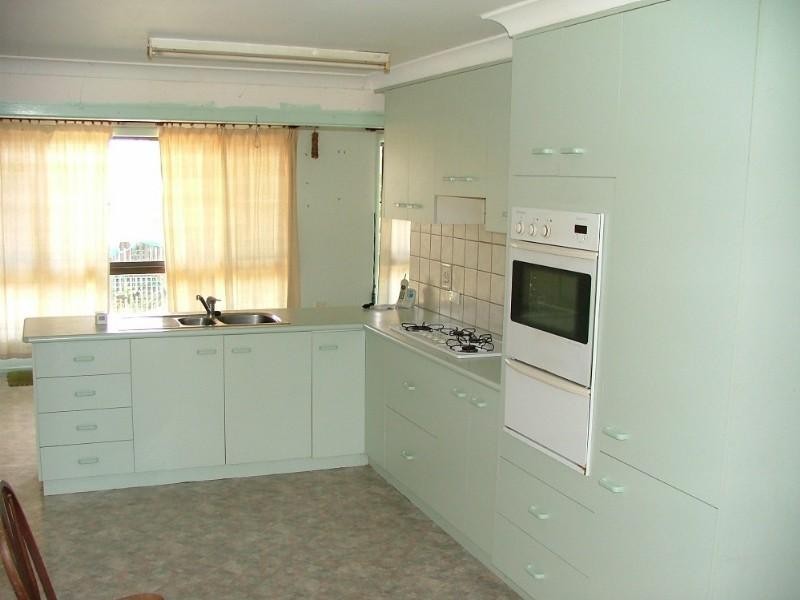 6 Kann Street, Goombungee QLD 4354