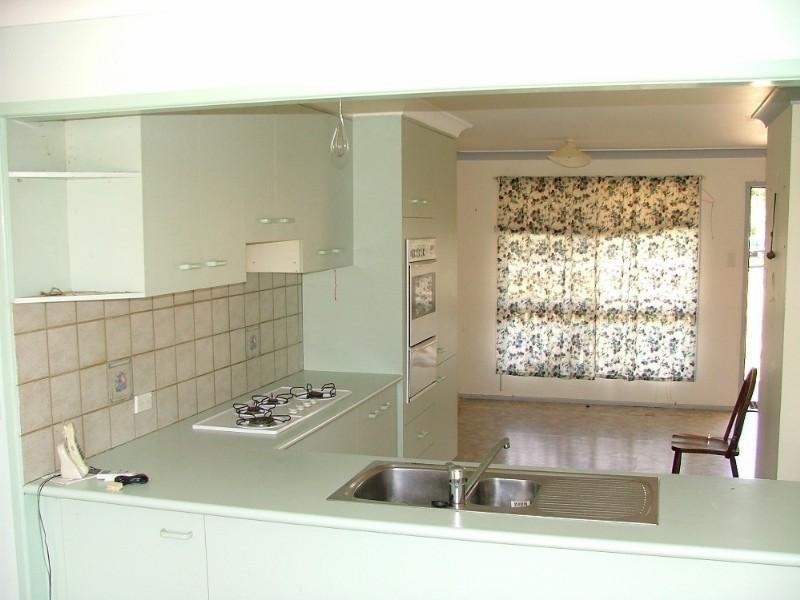 6 Kann Street, Goombungee QLD 4354