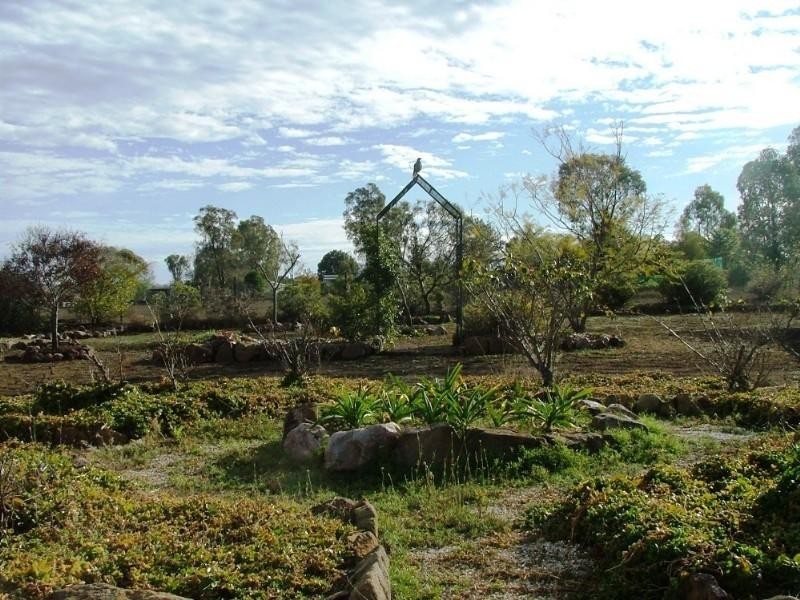 15 Peters Street, Goombungee QLD 4354