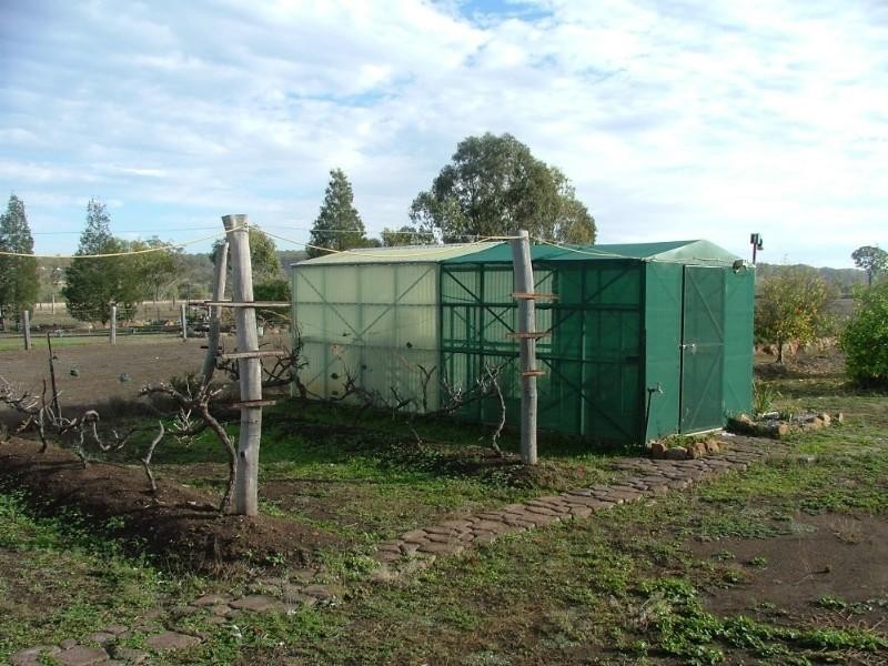 15 Peters Street, Goombungee QLD 4354