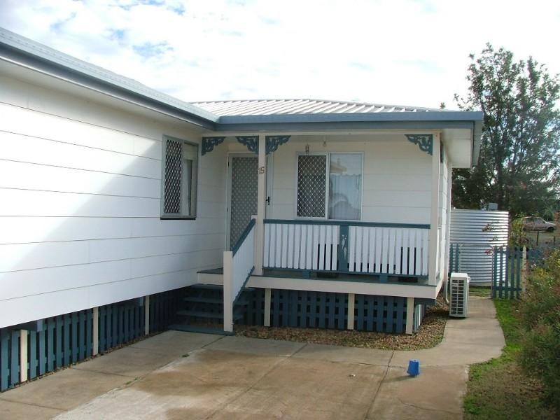 15 Peters Street, Goombungee QLD 4354