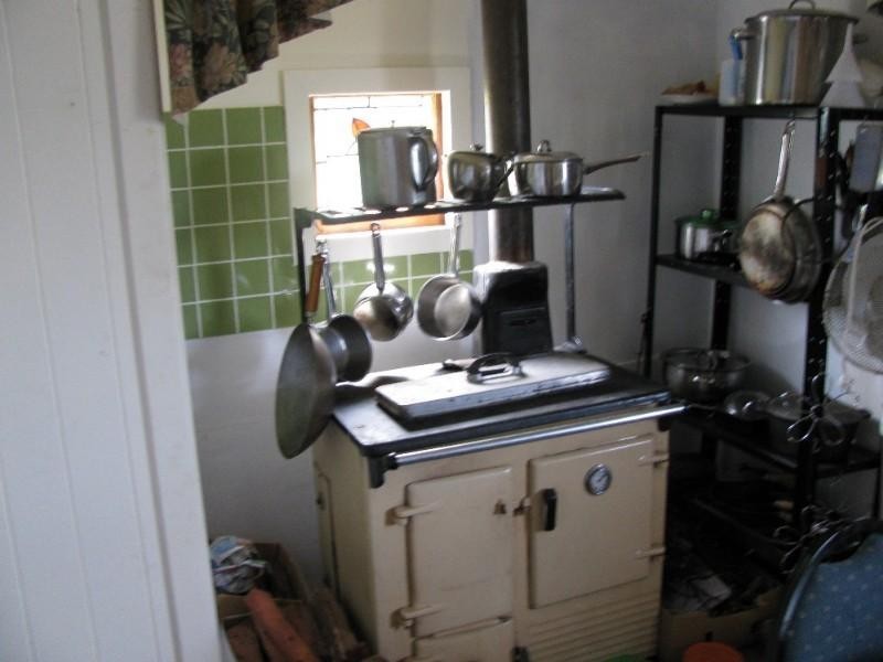 18 Toowoomba Road, Crows Nest QLD 4355