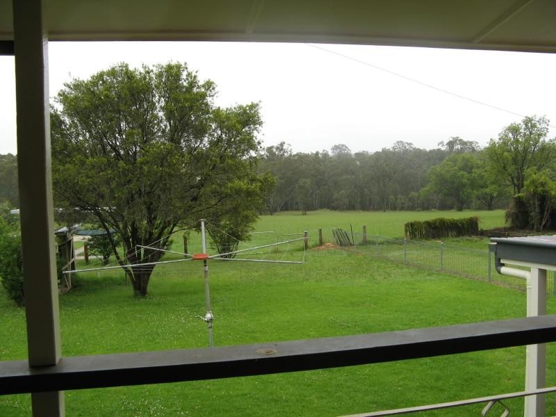 28 Albert Street, Crows Nest QLD 4355