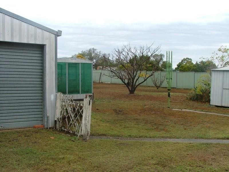 12 Mocatta Street, Goombungee QLD 4354