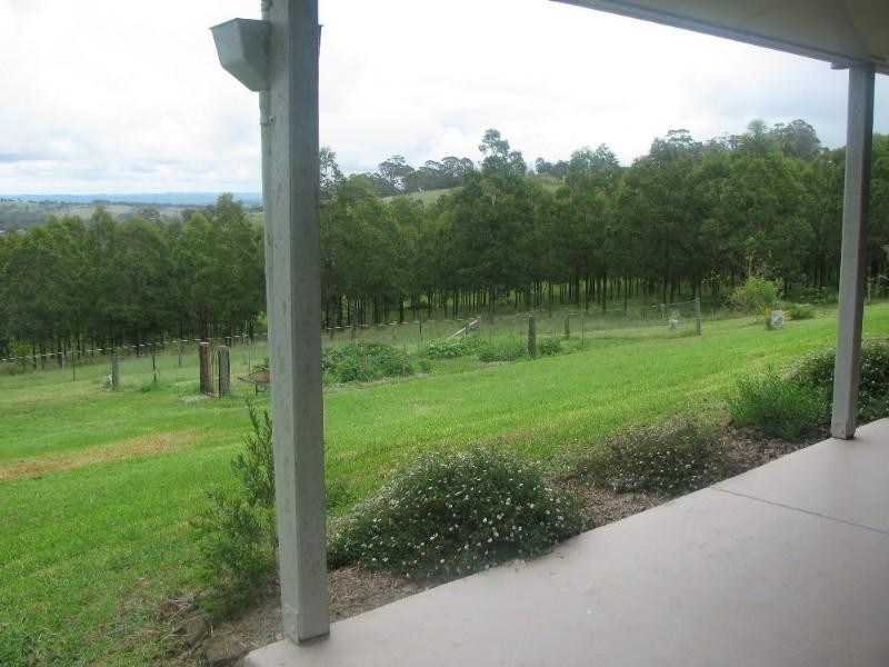 421 Anduramba Road, Crows Nest QLD 4355