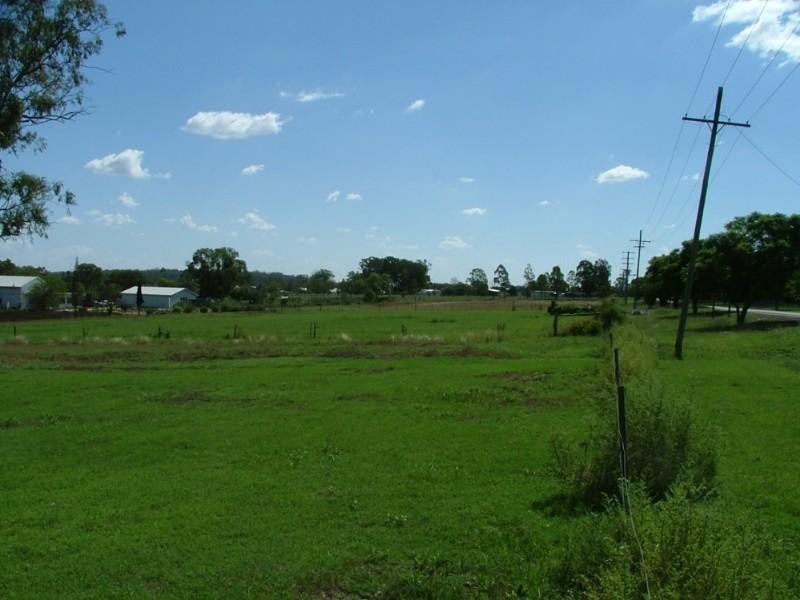 2 – 14 Lilly Street, Goombungee QLD 4354