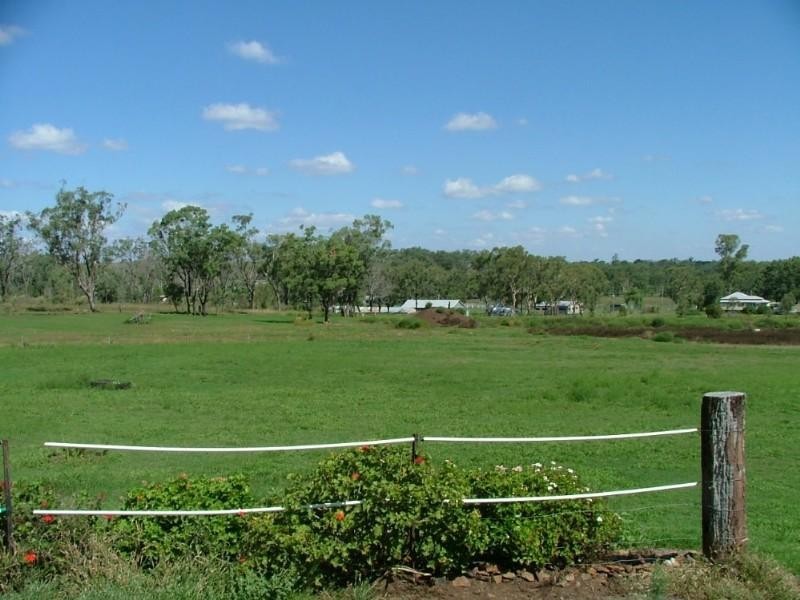 2 – 14 Lilly Street, Goombungee QLD 4354