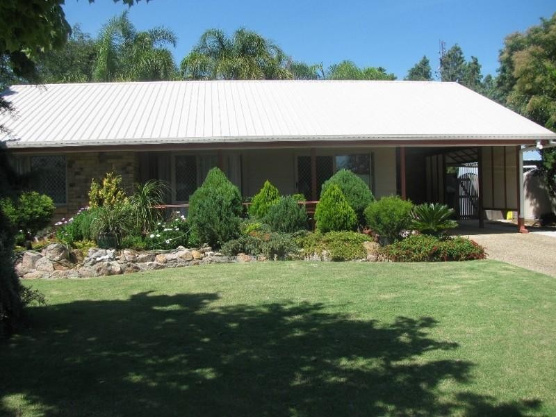 5 Melissa Court, Crows Nest QLD 4355