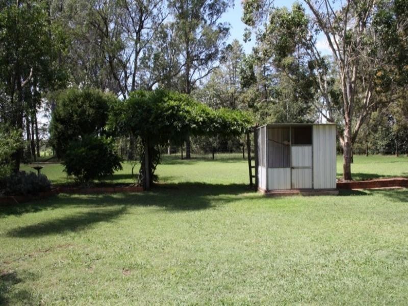 34 Pechey Forestry Road, Crows Nest QLD 4355