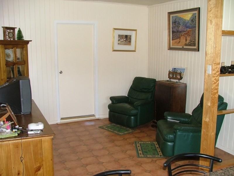 354 Oakey Mt Darry Road, Oakey QLD 4401
