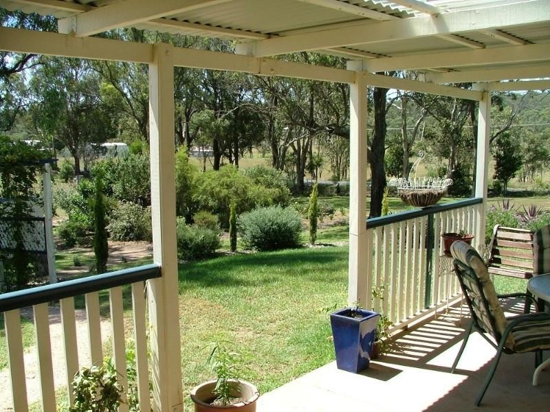 24 Eastside Road, Crows Nest QLD 4355