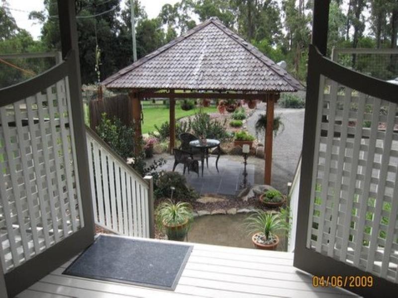 27 Blackbutt Street, Blackbutt QLD 4306