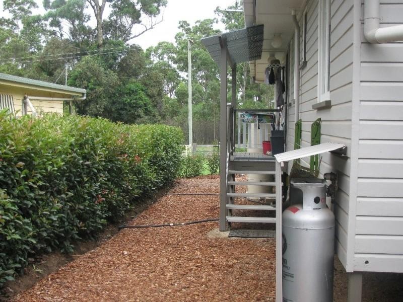 27 Blackbutt Street, Blackbutt QLD 4306