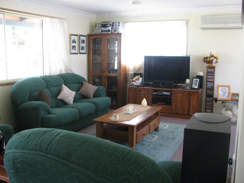 6 Albert Street, Crows Nest QLD 4355