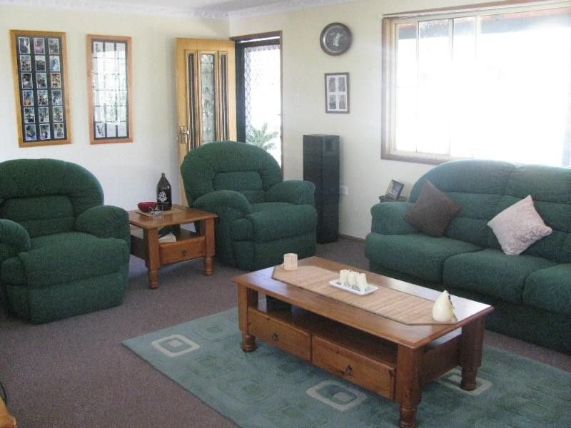 6 Albert Street, Crows Nest QLD 4355