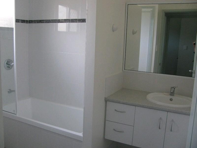 26 Albert Street, Crows Nest QLD 4355