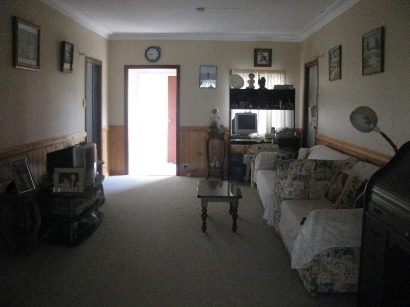 39 King Street, Goombungee QLD 4354