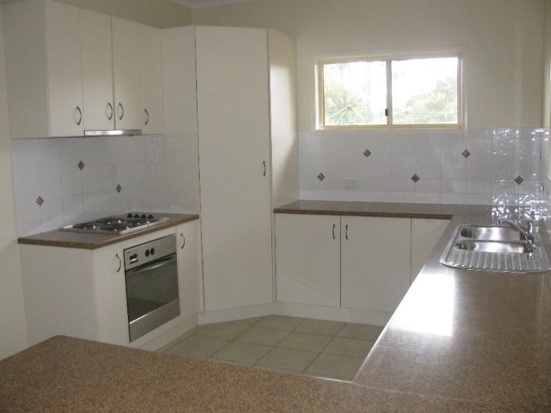 2 Matthew Court, Crows Nest QLD 4355