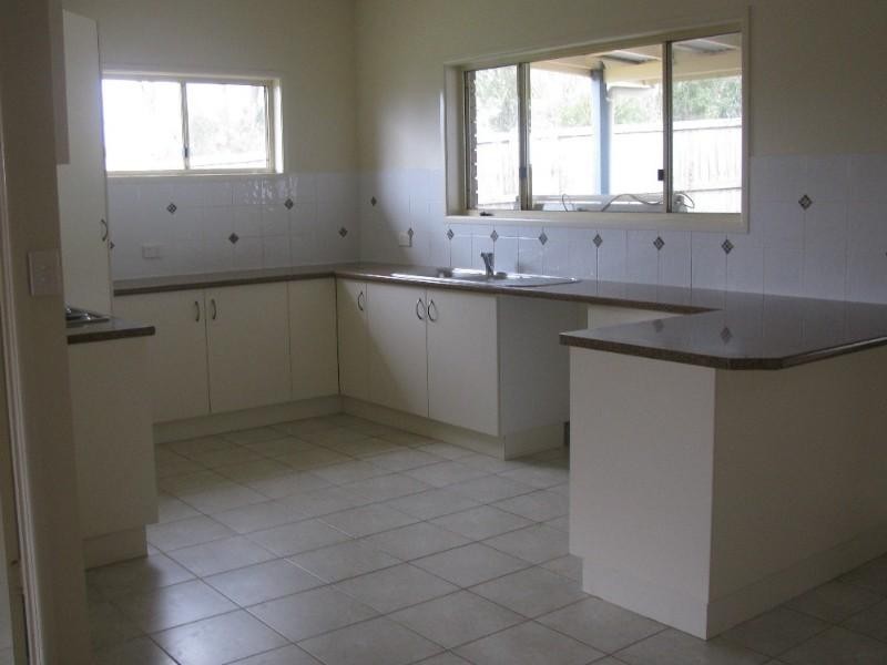 2 Matthew Court, Crows Nest QLD 4355