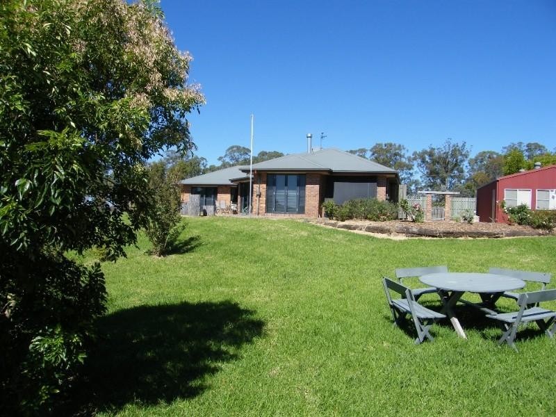 59 Old Esk Road, Hampton QLD 4352