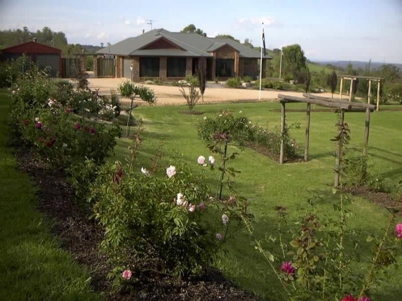 59 Old Esk Road, Hampton QLD 4352