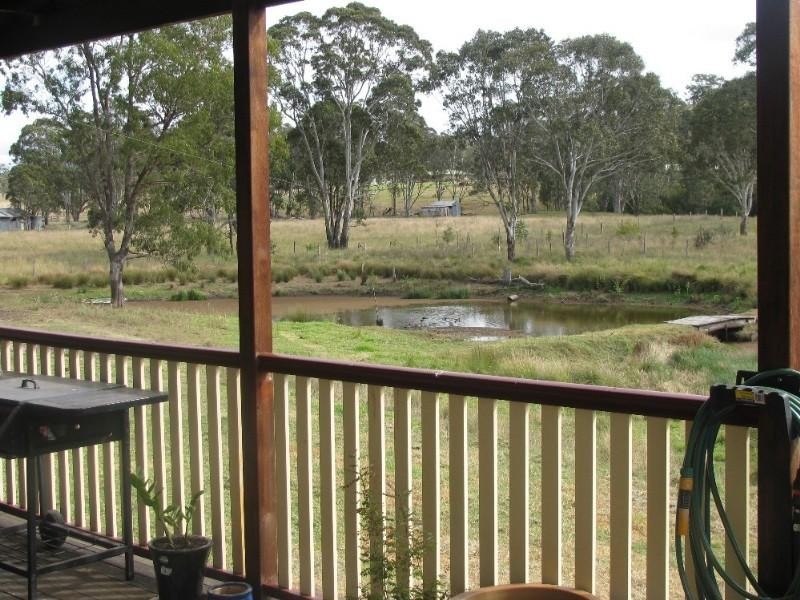 10 Hayden Street, Crows Nest QLD 4355