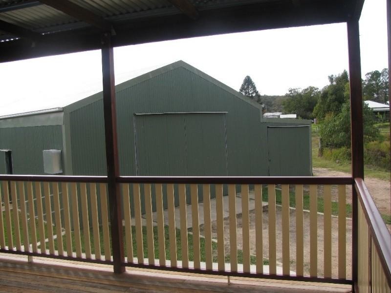 10 Hayden Street, Crows Nest QLD 4355