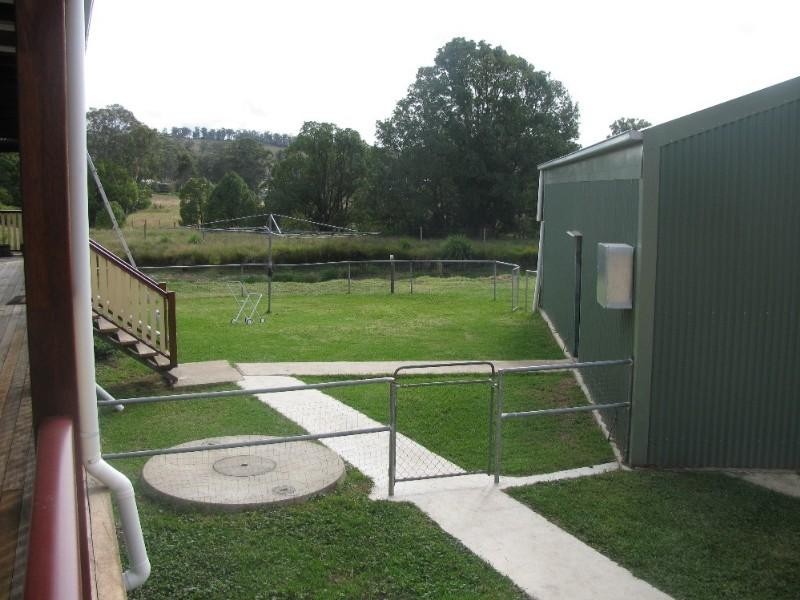 10 Hayden Street, Crows Nest QLD 4355