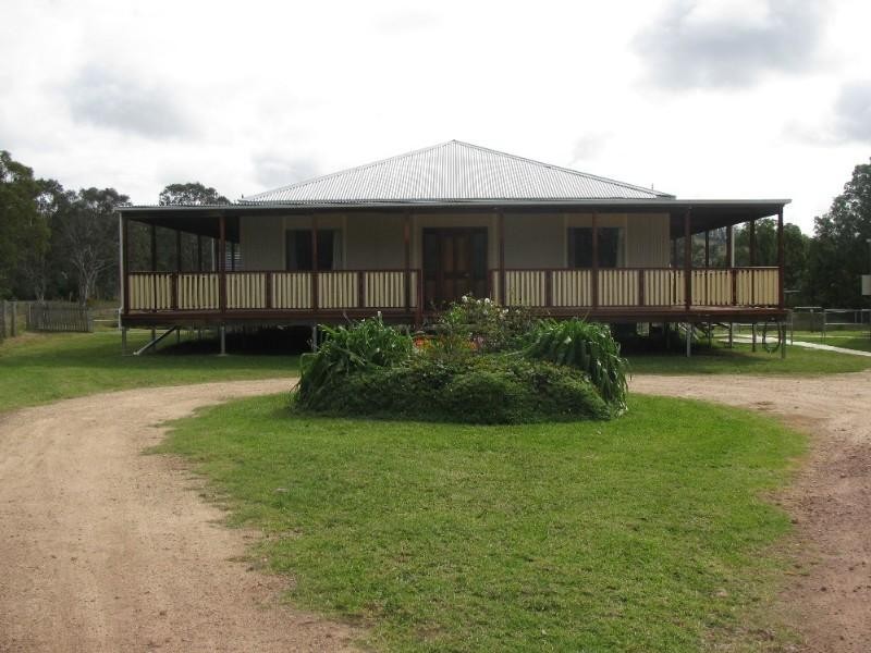 10 Hayden Street, Crows Nest QLD 4355