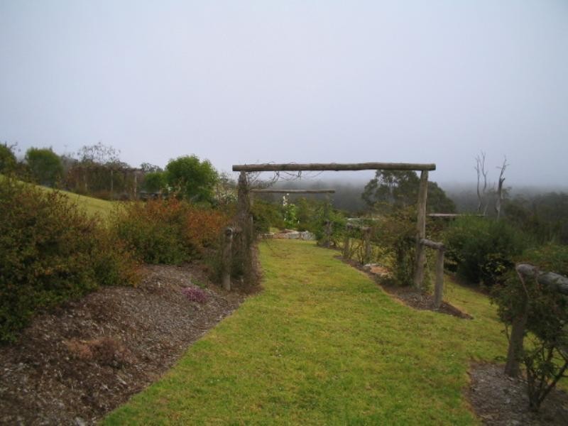 59 Old Esk Road, Hampton QLD 4352