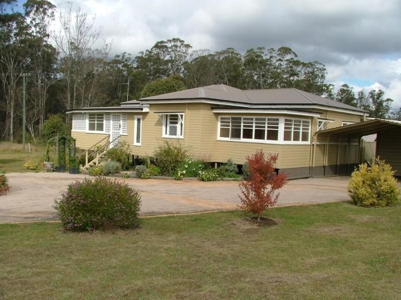 9 Woodlea Court, Crows Nest QLD 4355