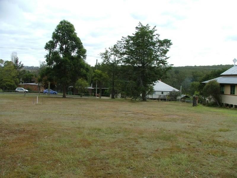 L11 William Street, Crows Nest QLD 4355