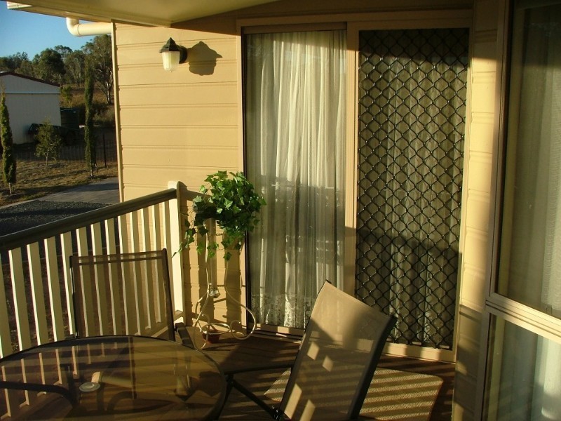 2 Devoncourt Road, Crows Nest QLD 4355