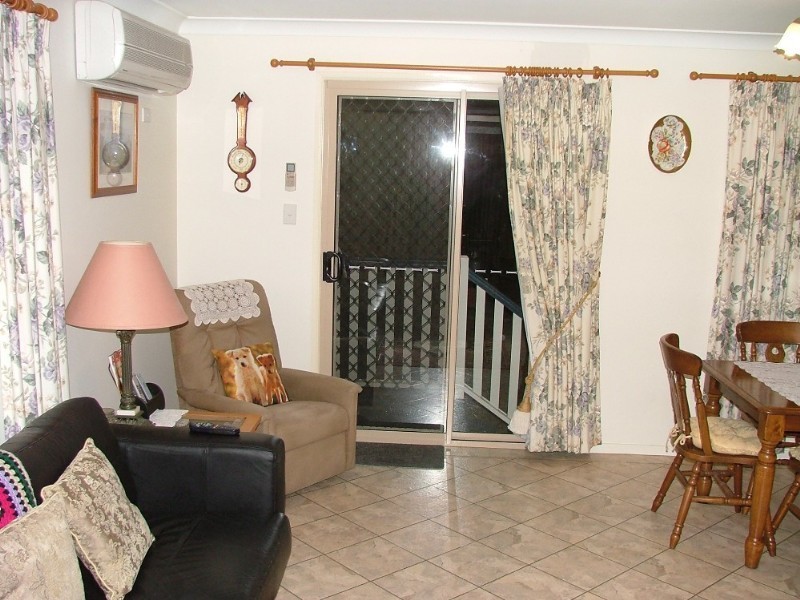 2 Devoncourt Road, Crows Nest QLD 4355