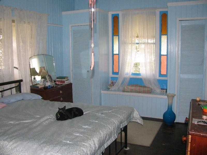 8 New England Highway, Crows Nest QLD 4355