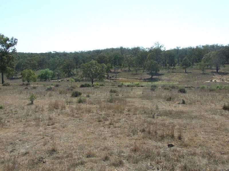 5758 New England Highway, Crows Nest QLD 4355