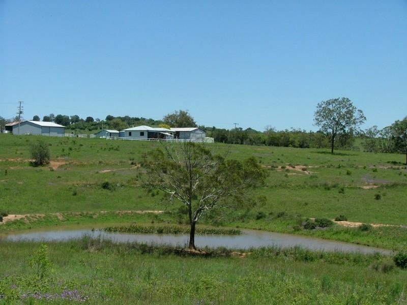 5758 New England Highway, Crows Nest QLD 4355