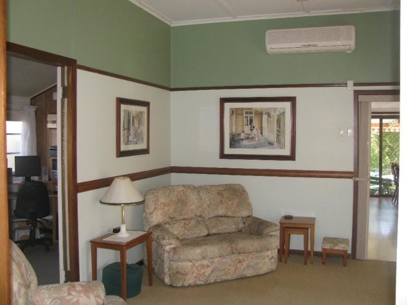 2 Blinco Street, Crows Nest QLD 4355