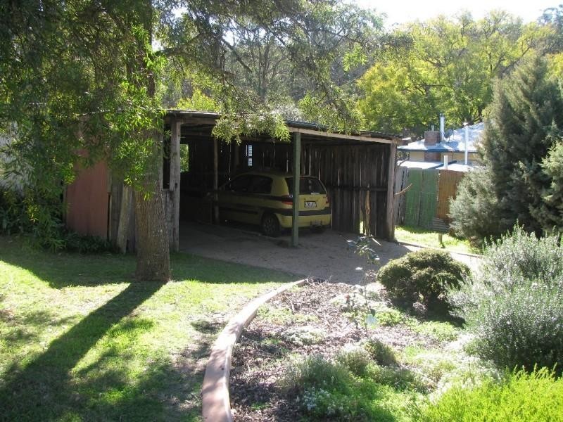 2 Blinco Street, Crows Nest QLD 4355