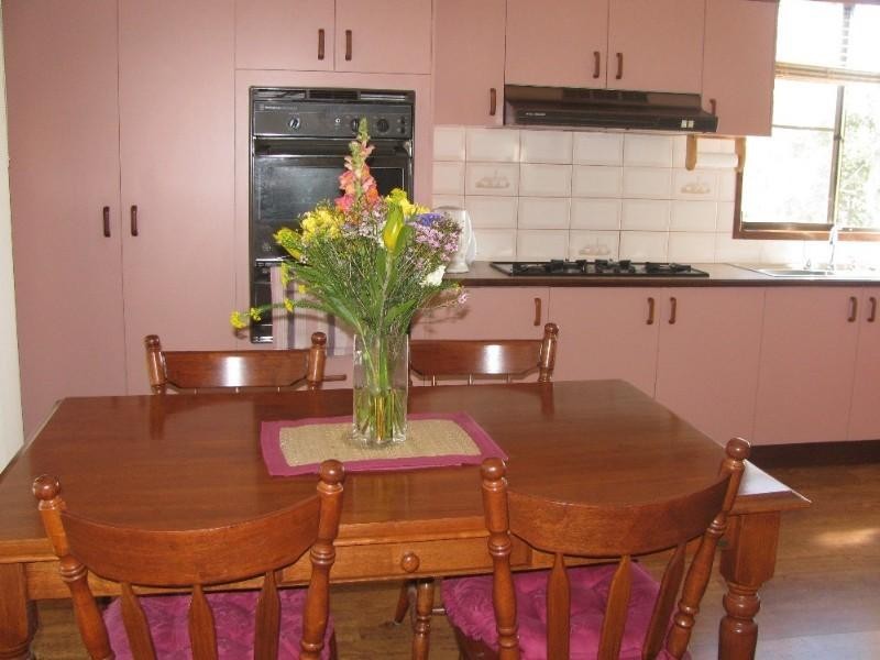 2 Blinco Street, Crows Nest QLD 4355