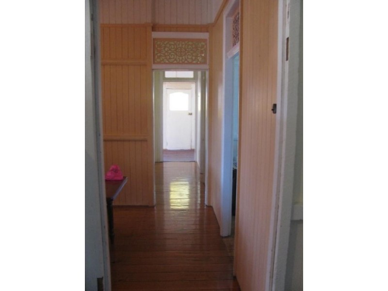 Crows Nest QLD 4355