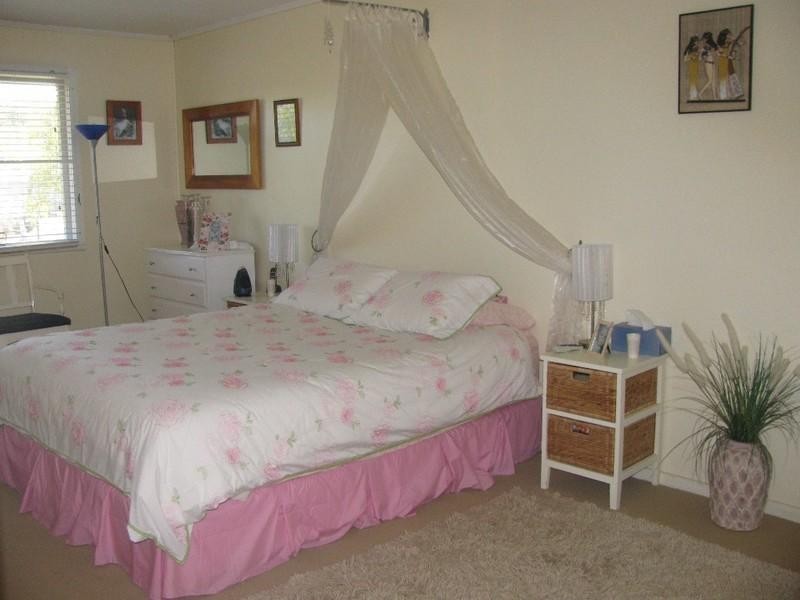 5a Church Street, Crows Nest QLD 4355