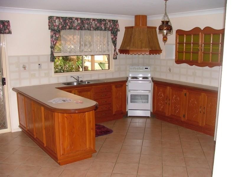 11 Melissa Court, Crows Nest QLD 4355